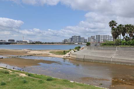 夙川河口